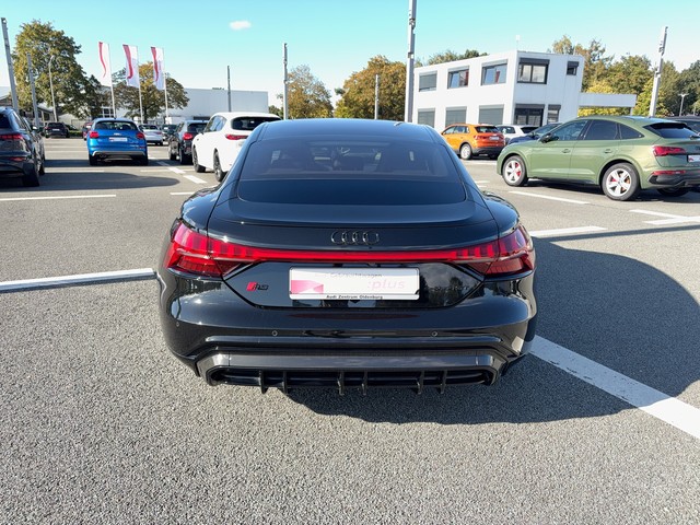 Audi - e-tron GT RS quattro_7