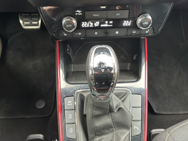 Skoda - Fabia 1.0 TSI DSG Monte Carlo Virtual+Navi+Sitzhzg._6