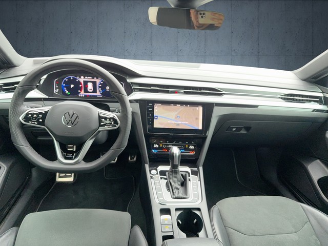 VW - Arteon Shooting Brake R-Line Pano Area View DCC SHZ_2