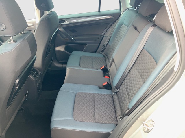 VW - Golf Sportsvan 1.6 TDI DSG IQ.Drive AHK+ACC+NAVI_3