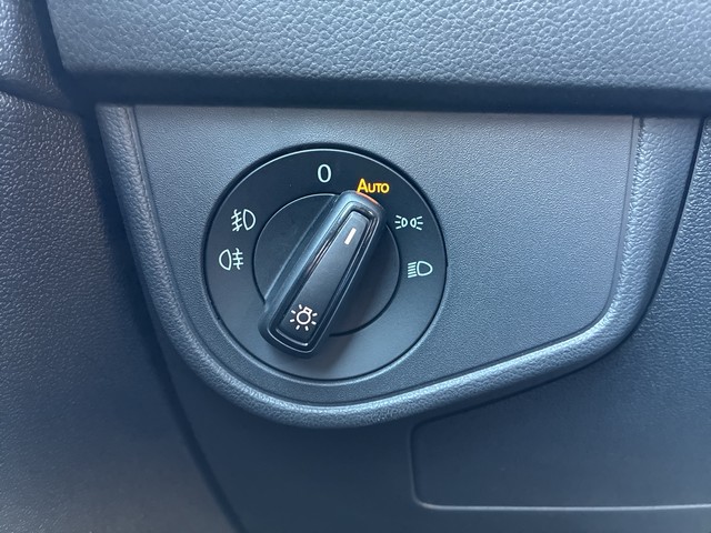 Skoda - Enyaq 50 Loft LED Navi RFK 19"_10