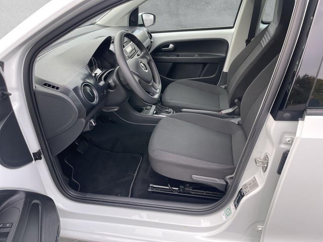 VW - e-up! e-move up! KLIMA RADIO TEL_16