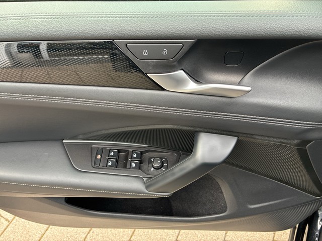 VW - Tiguan 2.0 TDI DSG Life ACC+LED+NAVI+SHZG+LM18"_5