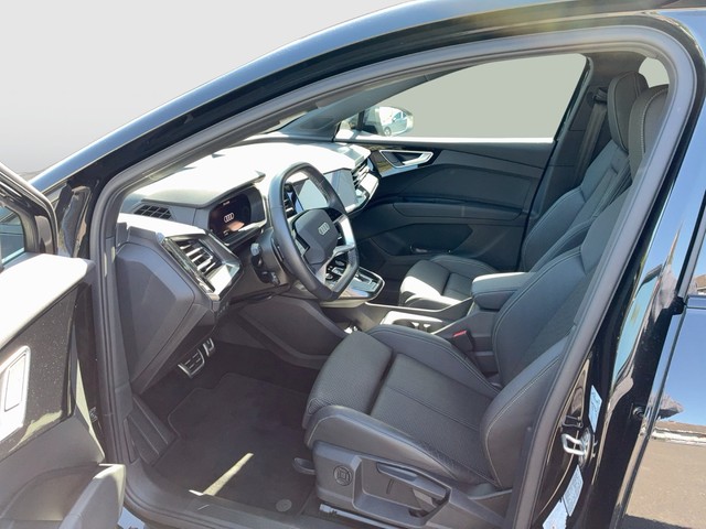 Audi - Q4 e-tron 45 quattro 77kWh S-line ACC+NAVI+AHK_11
