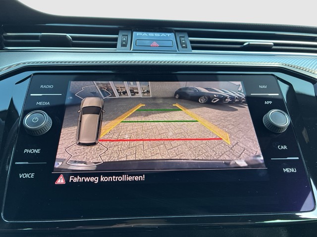 VW - Passat Variant 2.0TDI DSG 4M Elegance Panorama_8