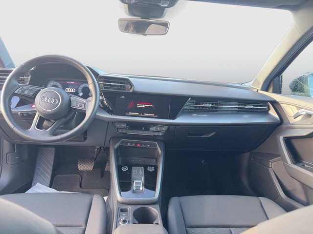 Audi - A3 Limousine 35 TFSI S-tronic advanced phone box_2