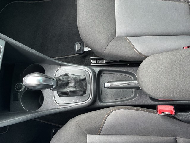 Seat - Leon Sportstourer 1.0 TSI DSG Xcellence LED+Navi10"_7 Seat - Leon Sportstourer 1.0 TSI DSG Xcellence LED+Navi10"_7