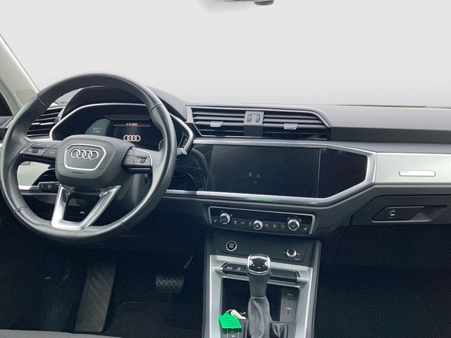 Audi - Q3 45 TFSI e S line AHK+MATRIX+RFK+SPUR+NAVI+SHZ_2