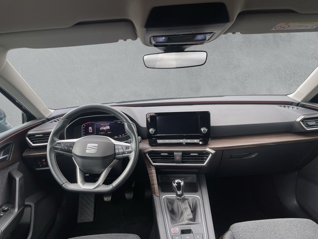 Seat - Leon 1.5 TSI Xcellence AHK LED LM17 PDC SHZG_3