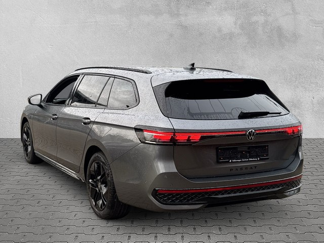 VW - Passat Variant 2.0 TDI DSG R-line AHK+AreaView+LEDER+HuD_10