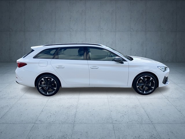 CUPRA - Leon Sportstourer 2.0 TDI DSG ACC CAM LED NAVI_11