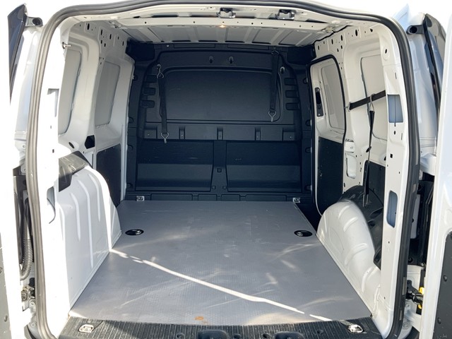 VW - Caddy 2.0 TDI Cargo Basis AHK+PDC+NAVI+ALLWETTER_3