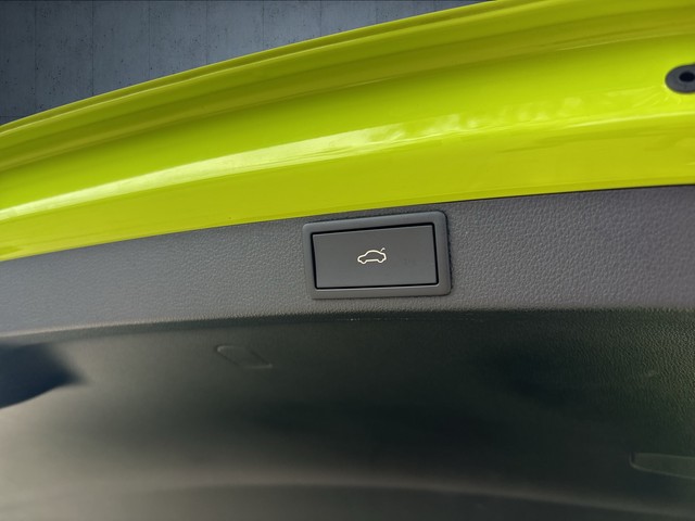 Skoda - Octavia Combi 2.0 TSI DSG RS Plus HUD Pano 1.Hand!_5