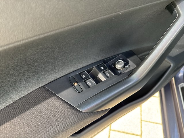 VW - Polo 1.0 TSI Move LED+NAVI+SHZG+PDC+DAB+LM15"_5