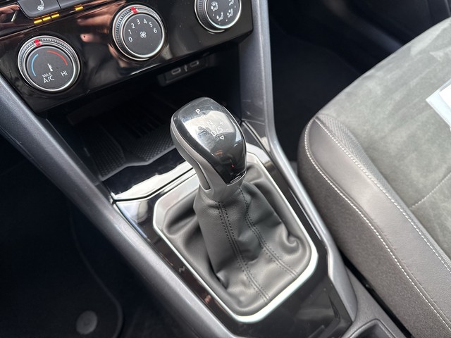 VW - T-Roc 1.5 TSI DSG Style ACC+LED+SHZG+DAB+LM17"_9