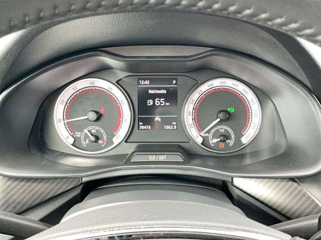 Fahrzeugbild_13