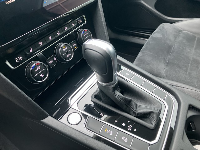 VW - Passat Variant 1.8 TSI DSG Highline R-Line LED_7