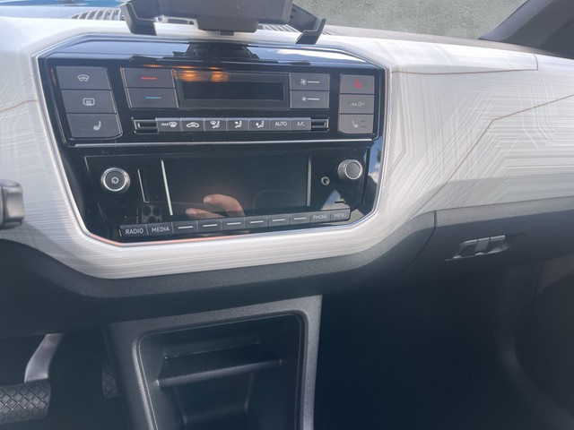 Seat - Mii electric Edition Power Charge LM16 NAVI TEMP_5