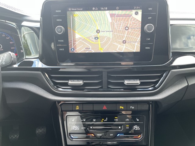 VW - T-Roc 1.5 TSI Black Style ACC+PANO+NAVI+SHZG+LED_7
