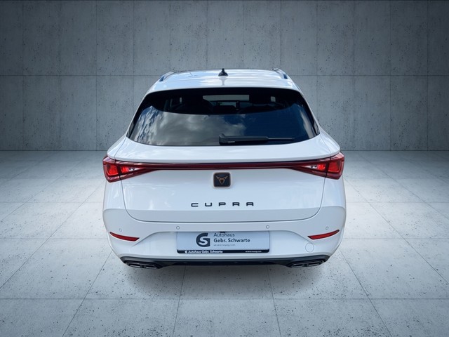 CUPRA - Leon Sportstourer 2.0 TDI DSG ACC CAM LED NAVI_10