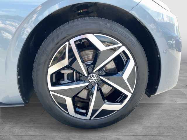VW - Tayron 2.0 TDI 4M DSG R-Line AHK HUD LM20 PANO_10