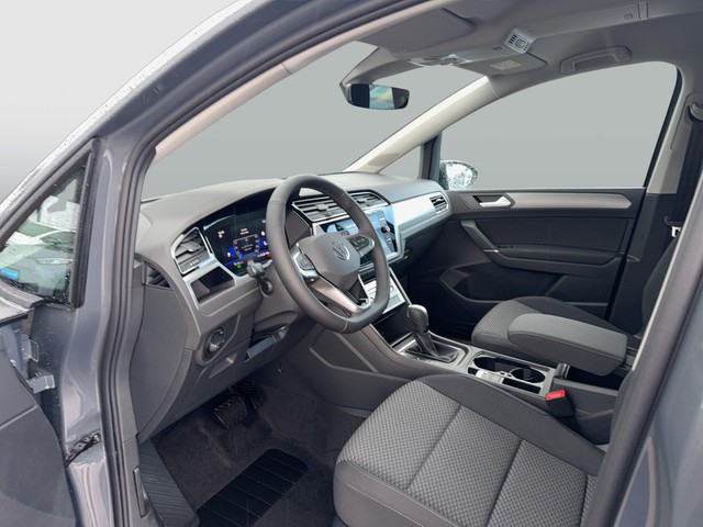 VW - Touran 1.5 TSI DSG Comfortline RFK Easy Open_13