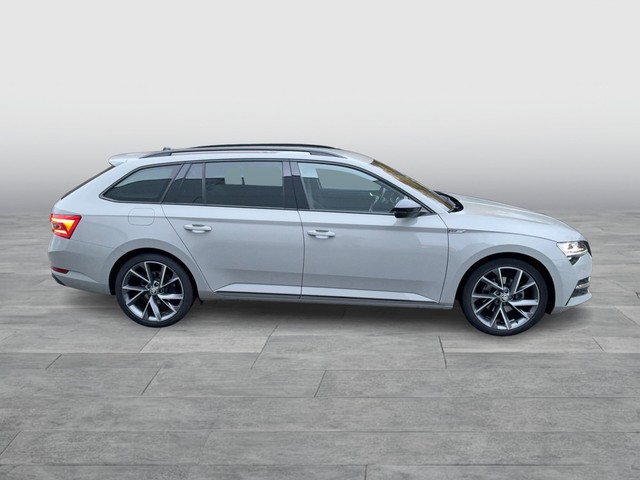 Skoda - Superb Combi 2.0 TDI DSG Sportline ACC+AHK+NAVI_9 Skoda - Superb Combi 2.0 TDI DSG Sportline ACC+AHK+NAVI_9