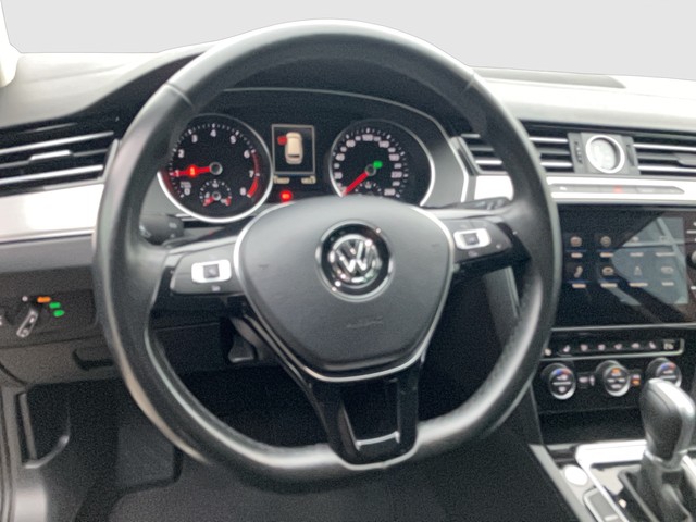 VW - Passat Variant 1.8 TSI DSG Highline R-Line LED_17