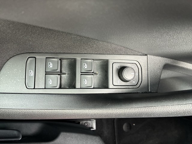 VW - Tiguan 1.5 TSI Active ACC+LED+NAVI+RFK+SHZ+LANE_11