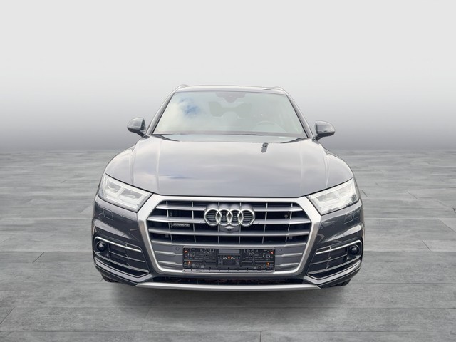 Audi - Q5 40 TDI S-tronic quattro sport S-Line AHK_10