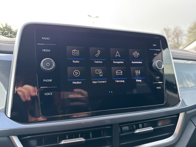 VW - T-Roc 1.5 TSI DSG Style ACC+LED+SHZG+DAB+LM17"_7