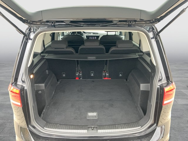 VW - Touran 2.0 TDI DSG Comfortline NaviPro+Sitzhei._4