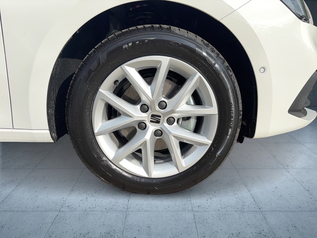 VW - Golf VIII 2.0TSI DSG GTI Standhzg.+Matrix+Kamera_9