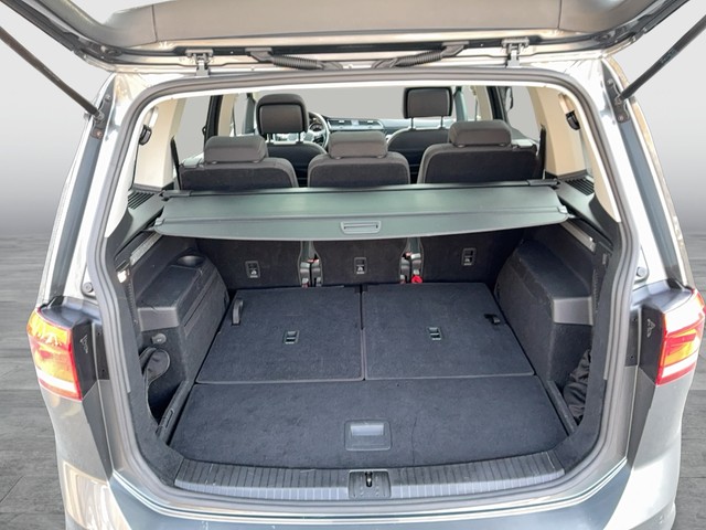 VW - Touran 1.6 TDI Sound ACC+AHK+NAVI+PANORAMA+PDC_4