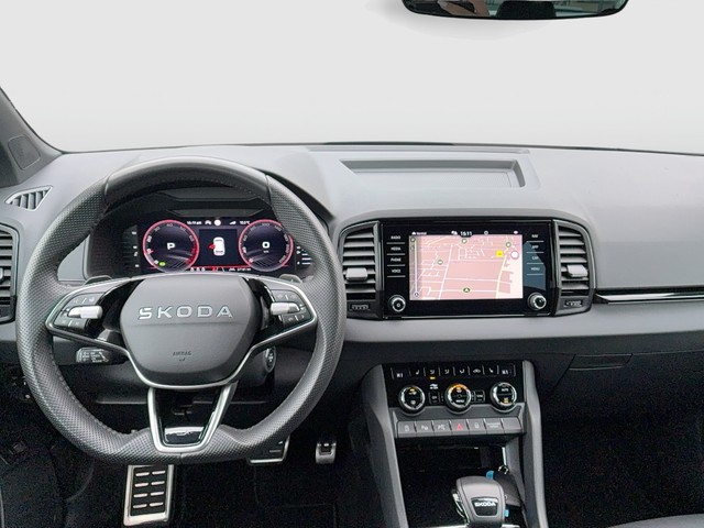 Skoda - Karoq 1.5 TSI DSG Sportline NAVI+RÜCKFAHRKAMERA+_2