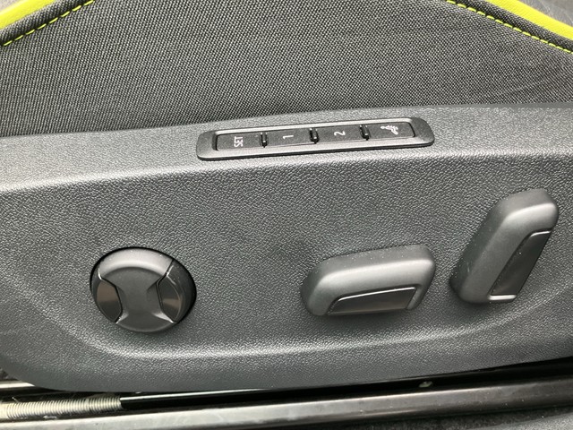 VW - Touareg 3.0 TDI TIPTRONIC R-Line 4Motion PANO_11