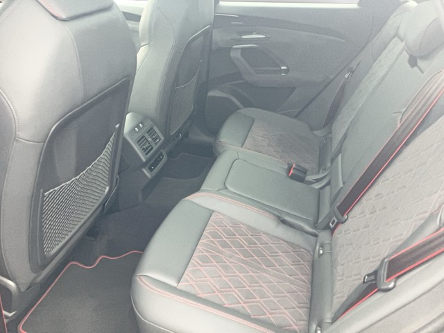 Audi - Q5 SUV TDI quattro 150 kW S tronic edition one_3