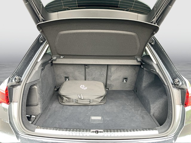 Audi - Q3 45 TFSI e S line AHK+MATRIX+RFK+SPUR+NAVI+SHZ_4