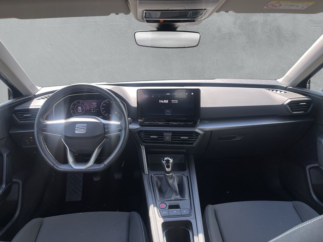 Seat - Leon 2.0 TDI Reference LED NAVI PDC SHZG TEL_3 Seat - Leon 2.0 TDI Reference LED NAVI PDC SHZG TEL_3