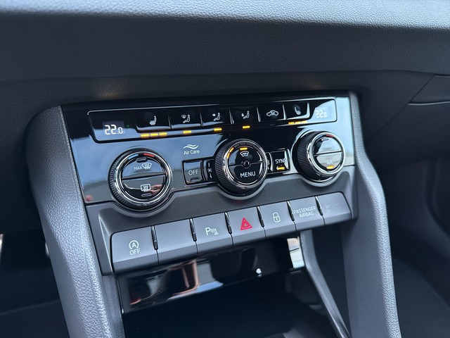 Skoda - Karoq 1.5 TSI DSG Sportline AHK+ACC+LED+PANO+DAB_8