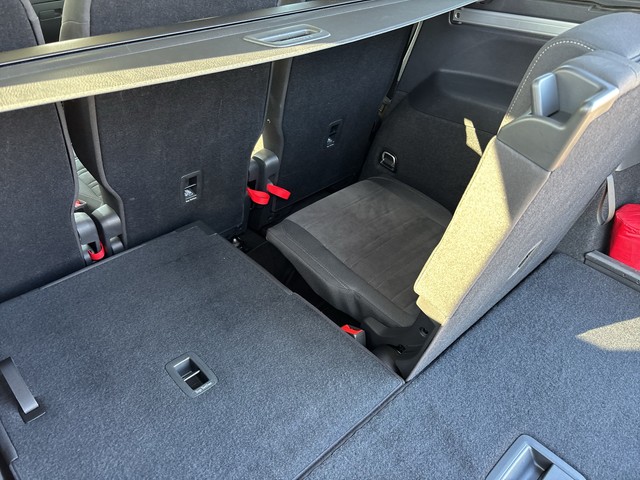 VW - Touran 2.0 TDI DSG Comfortline LED PANO 7-SITZE_9