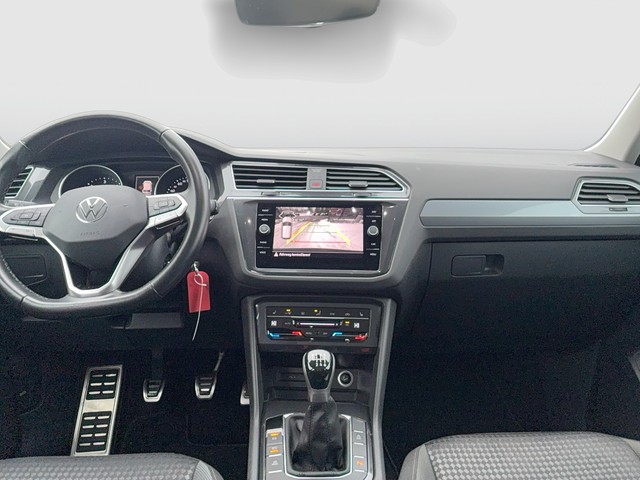 VW - Tiguan 2.0 TDI Active ACC+AHK+NAVI+SITZHZG+RFK_2