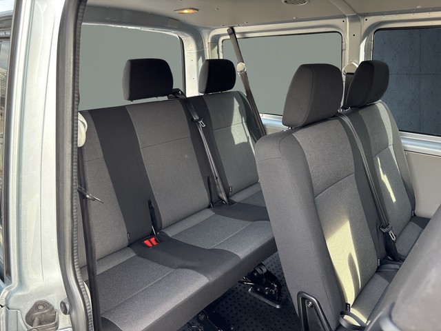 VW - T6 Transporter Kombi 2.0 TDI Kombi AHK 9-Sitzer_5