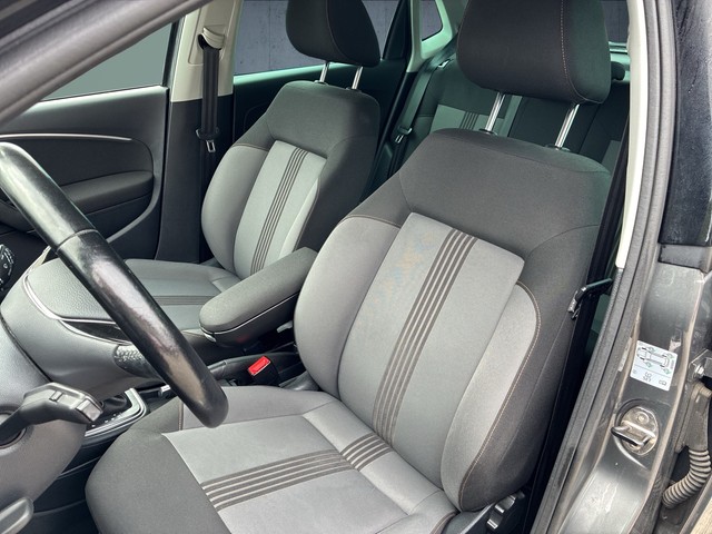 Seat - Leon Sportstourer 1.0 TSI DSG Xcellence LED+Navi10"_5 Seat - Leon Sportstourer 1.0 TSI DSG Xcellence LED+Navi10"_5