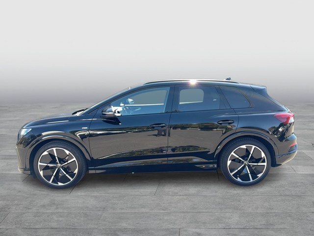Audi - Q4 e-tron 45 quattro 77kWh S-line ACC+NAVI+AHK_5