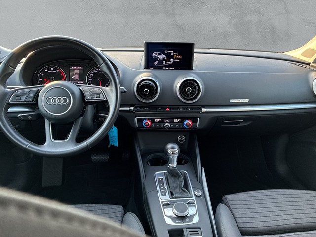 Skoda - Enyaq iV 60 Sportline AHK CAM LED LM20 NAVI SHZG_3