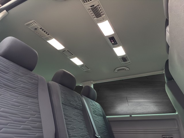 VW - T6.1 Caravelle 2.0 TDI DSG Comfortline 9-Sitzer_9