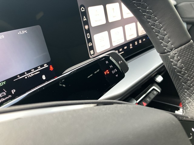 Audi - Q3 SUV TFSI S-tronic S line AHK+ACC+SHZG+PANO_7