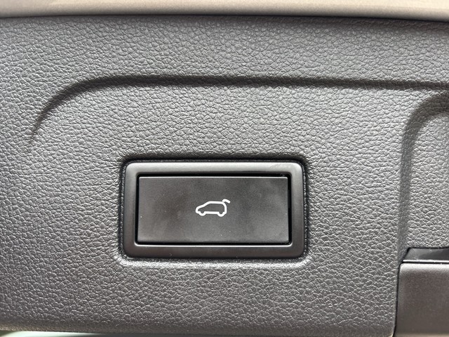 VW - Touran 1.5 TSI DSG Comfortline ACC LED 7-SITZE_6