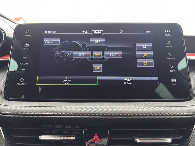 Skoda - Fabia 1.0 TSI DSG Monte Carlo Virtual+Navi+Sitzhzg._11